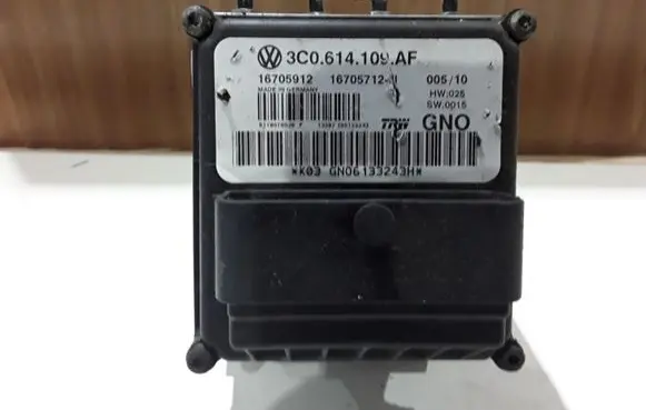 Volkswagen PASSAT B6 ABS Pump 3C0614109AF