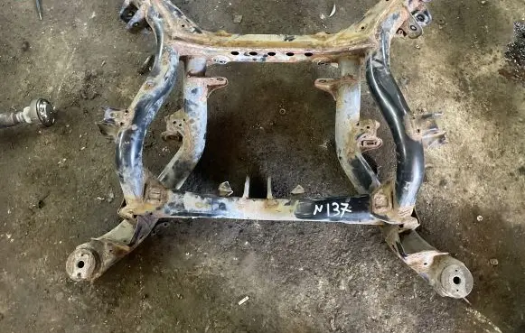 Porsche Cayenne (9PA) Rear subframe 