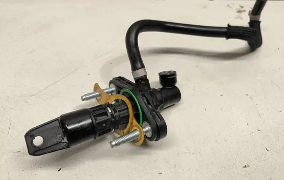 Toyota Yaris XP210 Clutch slave cylinder 31434K0030