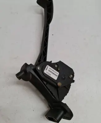 Volvo S80 Accelerator throttle pedal 30636004 6PV00853701