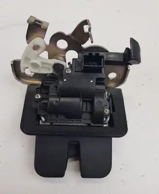 Audi A3 S3 8V Tailgate/trunk/boot lock/catch/latch 8R0827505