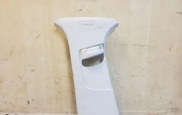Ford Focus (B) pillar trim (top) BM51A24583A