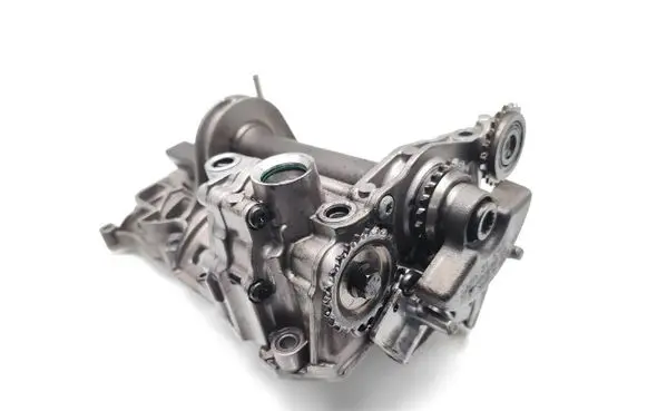Volkswagen Polo V 6R Oil pump balance shaft 03P103127C