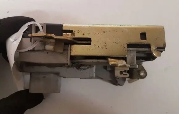 Citroen C5 Front door lock