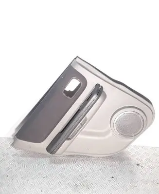 Nissan X-Trail T30 Front door card panel trim