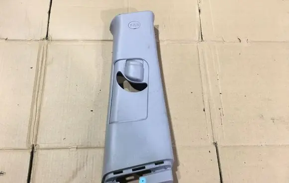 Hyundai Santa Fe (B) pillar trim (top) 858422B000