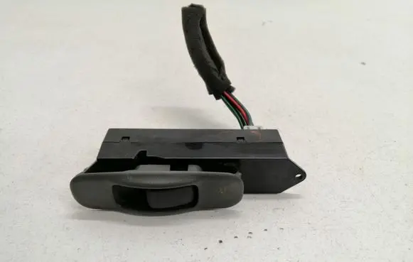 Mitsubishi Pajero Sport I Electric window control switch MR194819