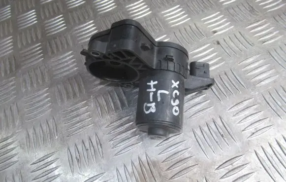 Volvo XC90 Front Brake Caliper Pad/Carrier 3221736331687558