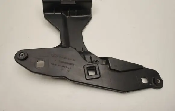 Porsche Macan (95B) Headlight/headlamp mounting bracket 95B941122