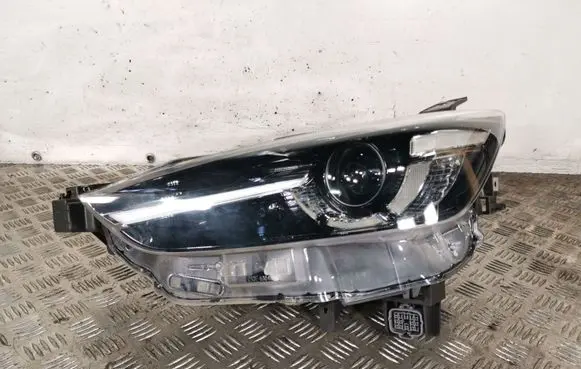 Mazda CX-3 Headlight/headlamp D10E51040