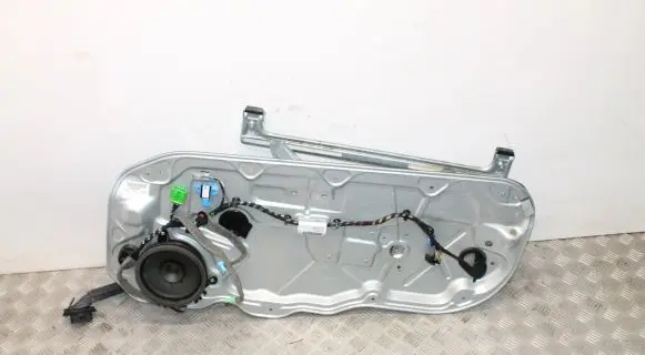 Volvo C30 Front door window regulator with motor 8679979