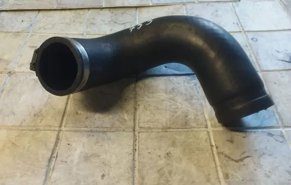 Toyota RAV 4 (XA20) Intercooler hose/pipe