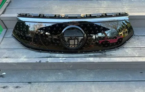 Mercedes-Benz EQA Front bumper upper radiator grill A2438885900 A2439063200 A2438885700