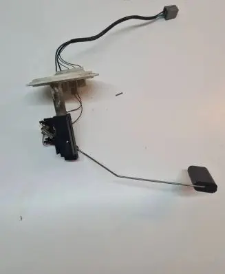 Volvo S80 Fuel level sensor 