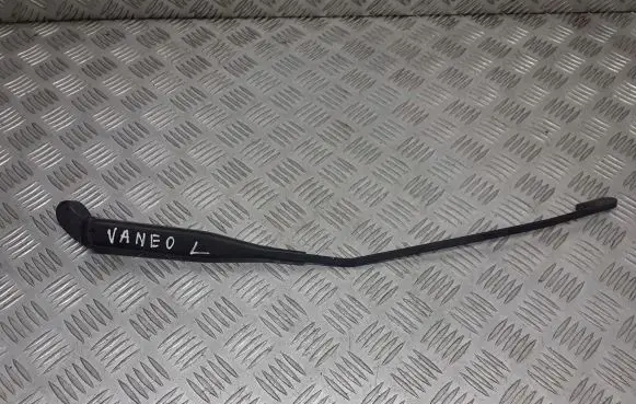 Mercedes-Benz Vaneo W414 Front wiper blade arm