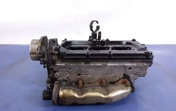 Audi A5 8T 8F Engine head 0594AL