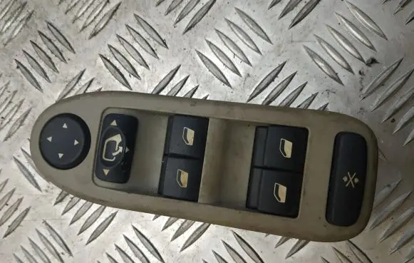 Citroen C5 Electric window control switch 96332289ZW