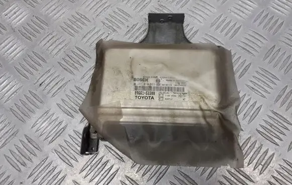Toyota Yaris Engine control unit/module