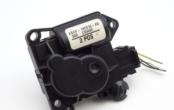 Ford Focus Air flap motor/actuator XS4H19E616AB