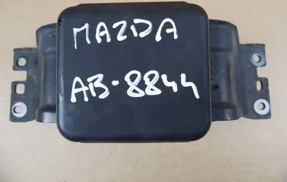 Mazda CX-5 II Distronic sensor radar KB8C67XA1 KB8C67XA1C KB8C67XA1H
