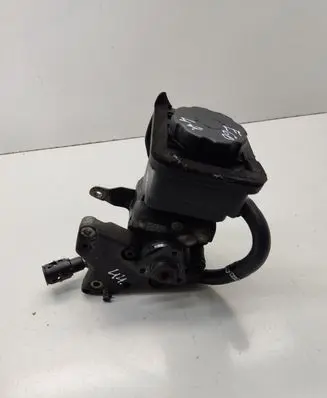 BMW 5 E60 E61 Power steering pump 7693974 2247556