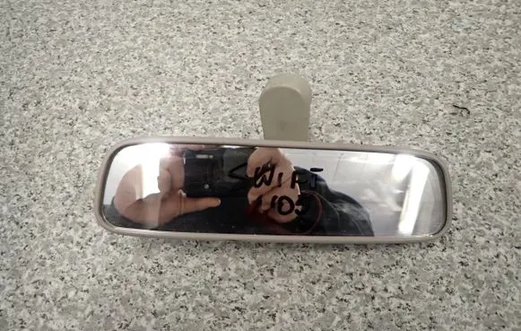 Suzuki Swift I Rear view mirror (interior) 