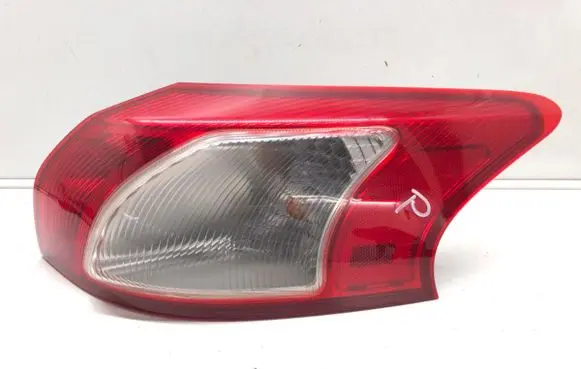 Mitsubishi Lancer VIII Rear/tail lights