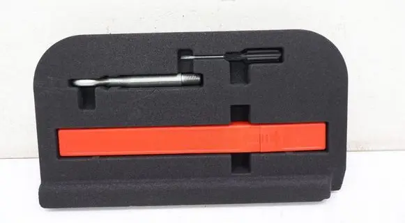 Maserati Grecale Tool set 670158109