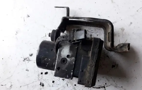 Volkswagen Golf IV ABS Pump