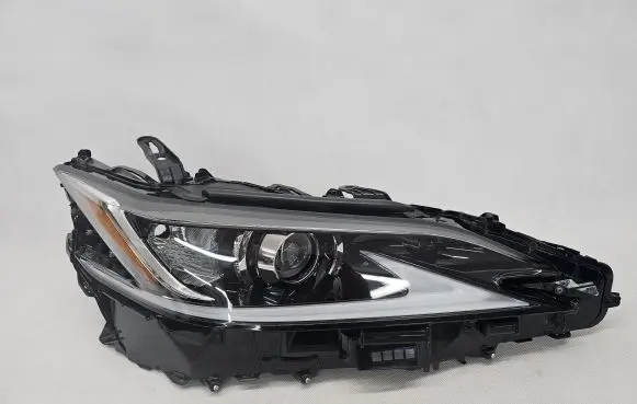Lexus ES 250 - 300 - 330 Headlight/headlamp