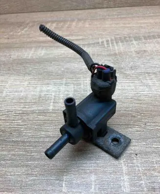 Toyota Prius (XW20) Turbo solenoid valve 9091012259 WITHPLUG