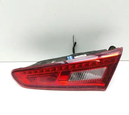 Alfa Romeo Giulietta Tailgate rear/tail lights 50531132 02041599900010