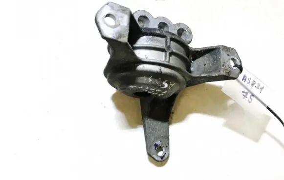 Opel Zafira A Engine mount bracket 90575148