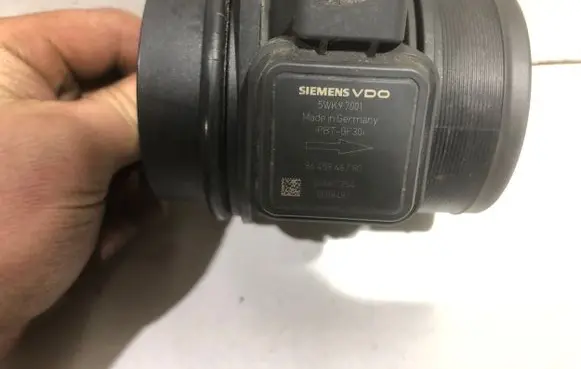 Citroen C4 Grand Picasso Mass air flow meter 5WK97001 9645948780