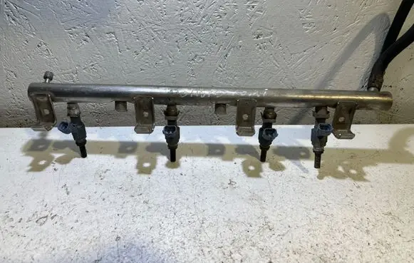 Porsche Cayenne (9PA) Fuel main line pipe
