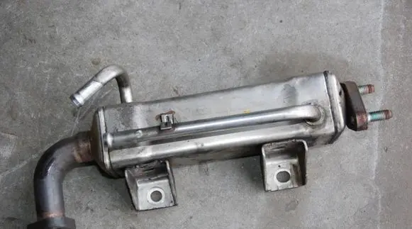 Ford Ranger EGR valve cooler 1449127