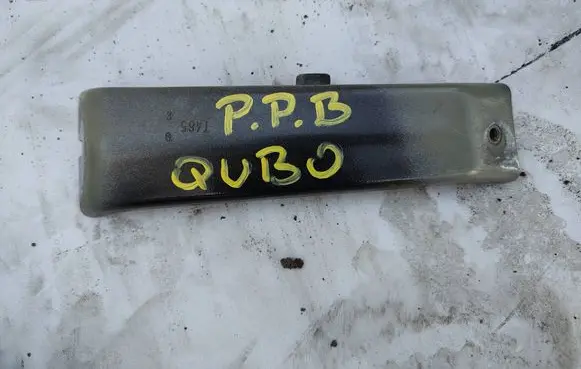 Fiat Qubo Fender mounting bracket 