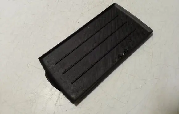 Opel Zafira C Glove box pad 498951029 2069490