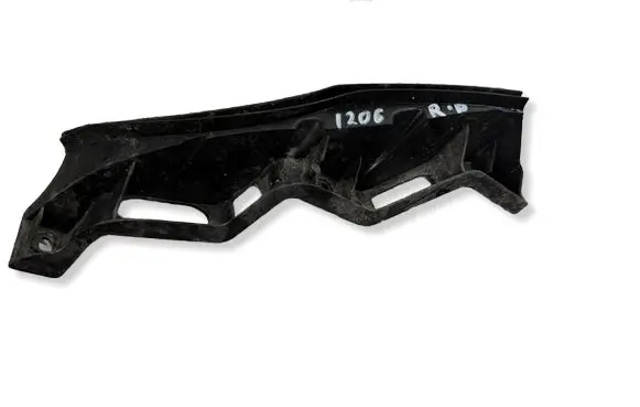Volkswagen PASSAT B6 Front bumper mounting bracket 3C0807889A 3C0807890A