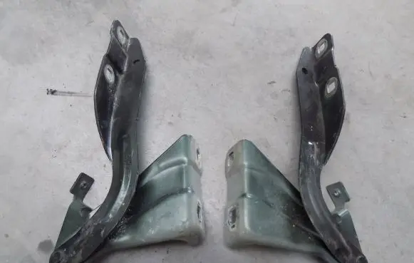 Renault Kadjar Engine bonnet/hood hinges