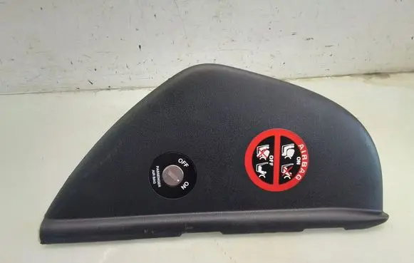 Hyundai i30 Dashboard side end trim