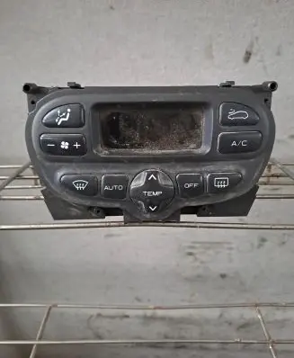 Peugeot 307 Climate control unit 96430991XT