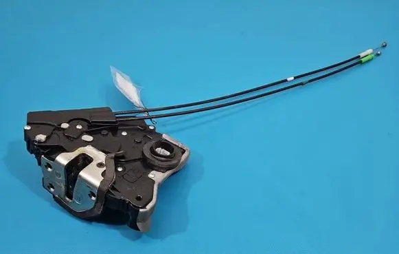 Toyota Prius (XW20) Front door lock IMPRK1529977