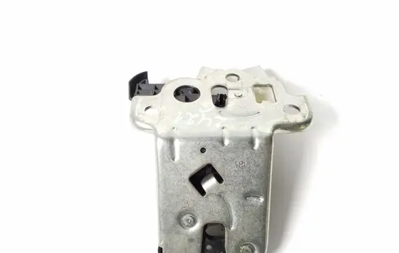 Loading door lock