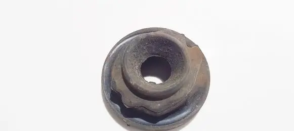 Seat Ibiza III (6L) Front coil spring rubber mount 1j0512149b