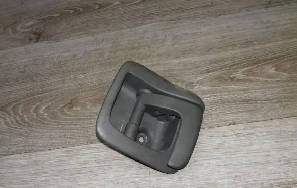 Volvo V70 Engine bonnet (hood) release handle 30634786