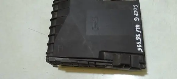 Volkswagen Golf VI Fuse box set 1K0937132F