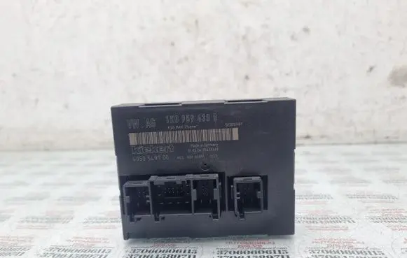 Volkswagen Golf V Comfort/convenience module 1K0959433B