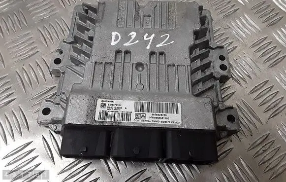 Peugeot 3008 I Engine control unit/module 9678628780 sid807evo