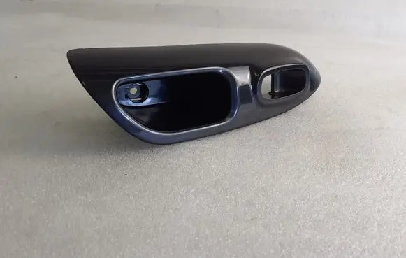 Nissan Juke I F15 Rear door window switch trim 829601KA2A